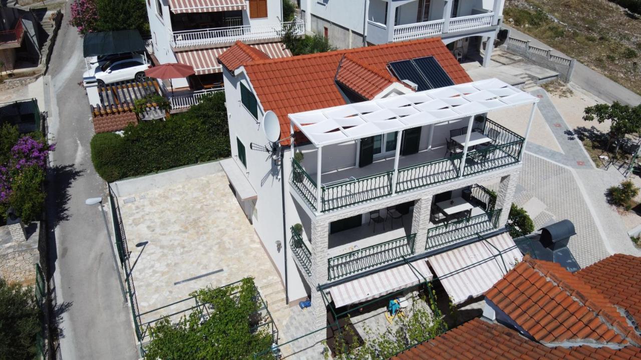 Apartment Grc Grebastica Exterior photo